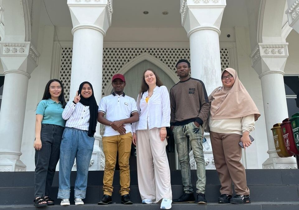 UIB INTERNATIONAL STUDENTS’ CULTURAL EXPLORATION VISIT: IMMERSING HISTORY AT THE RAJA ALI HAJJ MUSEUM IN BATAM